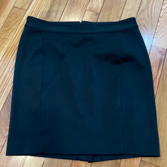 LOFT Dresses & Skirts - Ann Taylor Loft petites black skirt sz Large